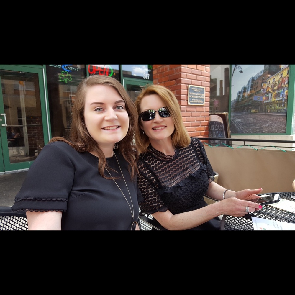 Meet your Posher, Toni